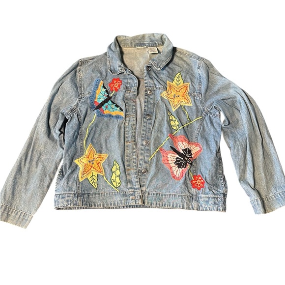 White Stag Jackets & Blazers - Vintage White Stag Embroidered Denim Jacket Butterfly Floral Women’s Large Boho
